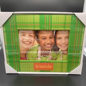 4x6 “Friends” Picture Frame - Green & Pink